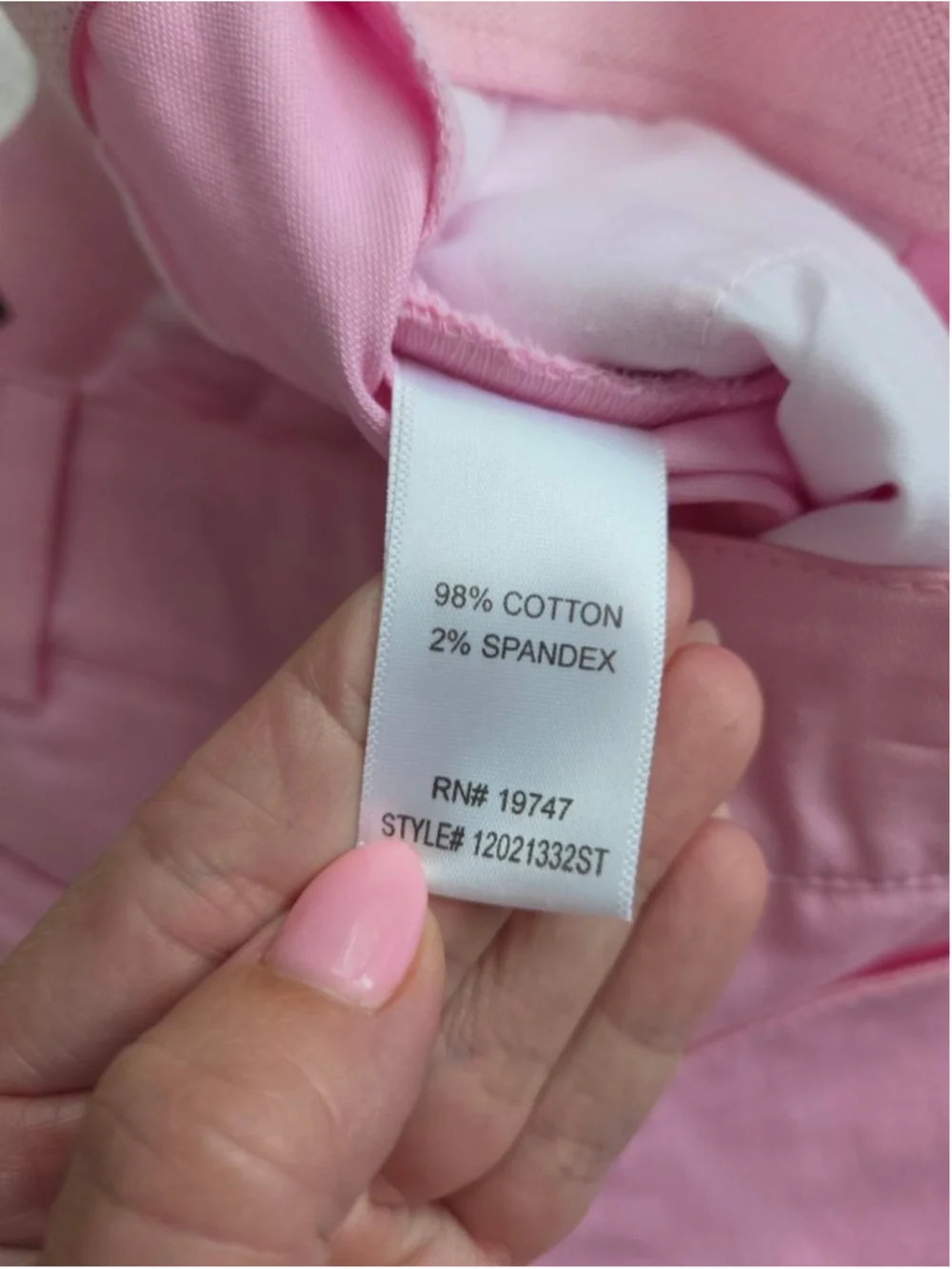 Counterparts Women’s Pink Capri Pants Size 10P Stretch Button Hem